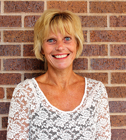 Headshot of Barb Beeksma