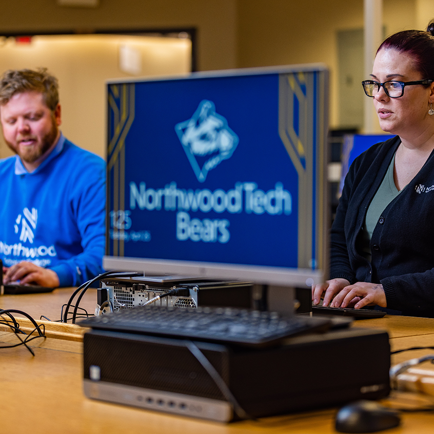 Students working on homework in the Learning Technology Center