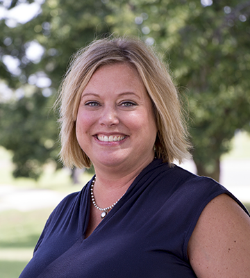 Headshot of Tracy Jacobson