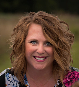 Headshot of Melissa Neal