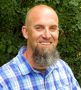 Headshot of Joel Gibson