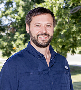 Headshot of Tom Ziburski