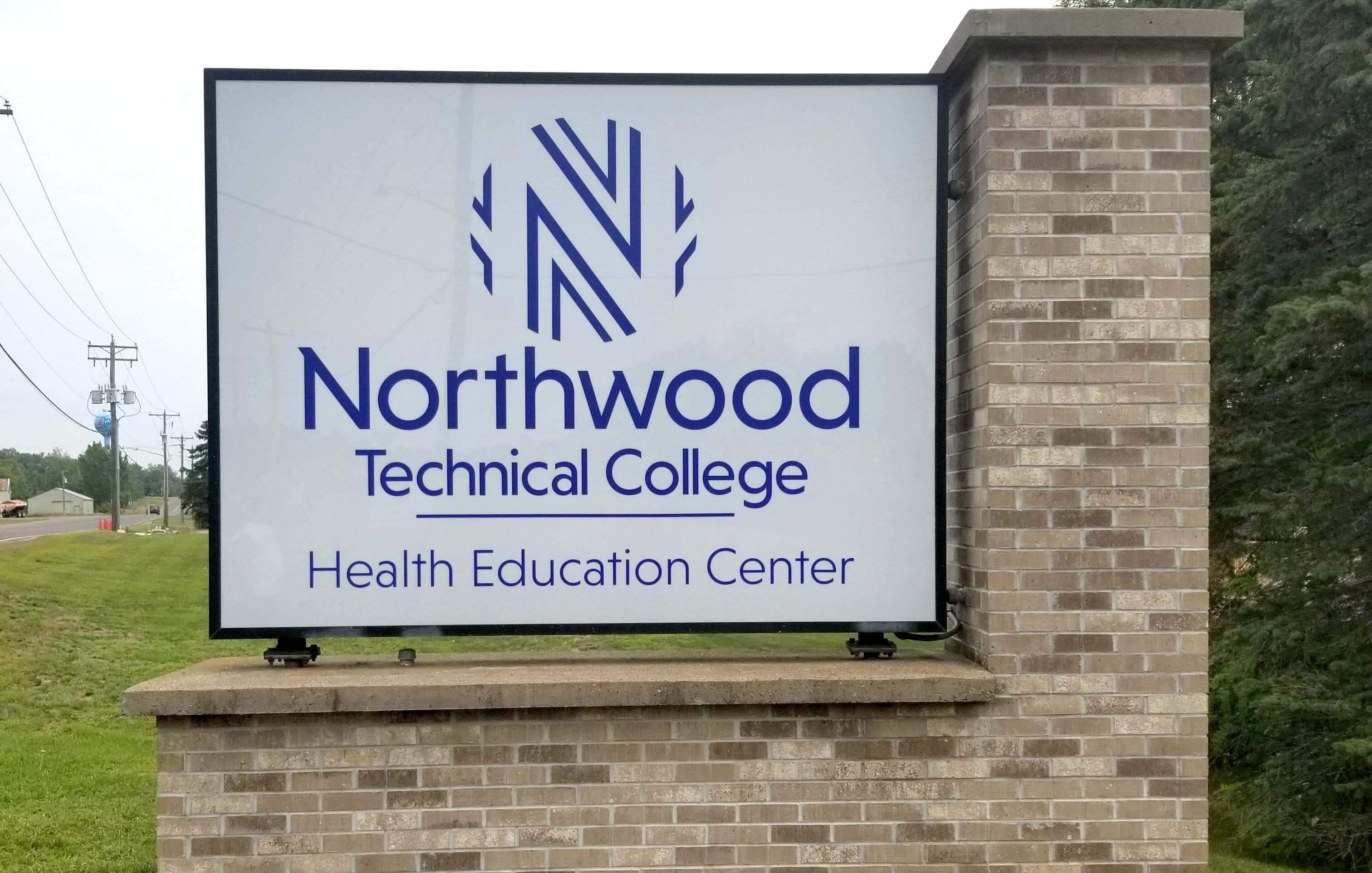 Signage that says Northwood Technical College Health Education Center