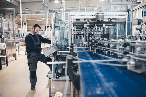 A packaging assembler at work