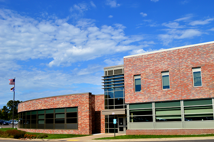 Outside view of the Rice Lake campus on a sunny day