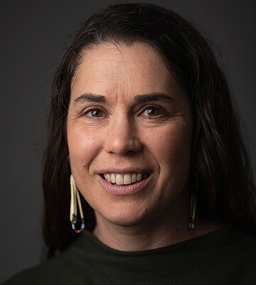 Sara Hudson headshot